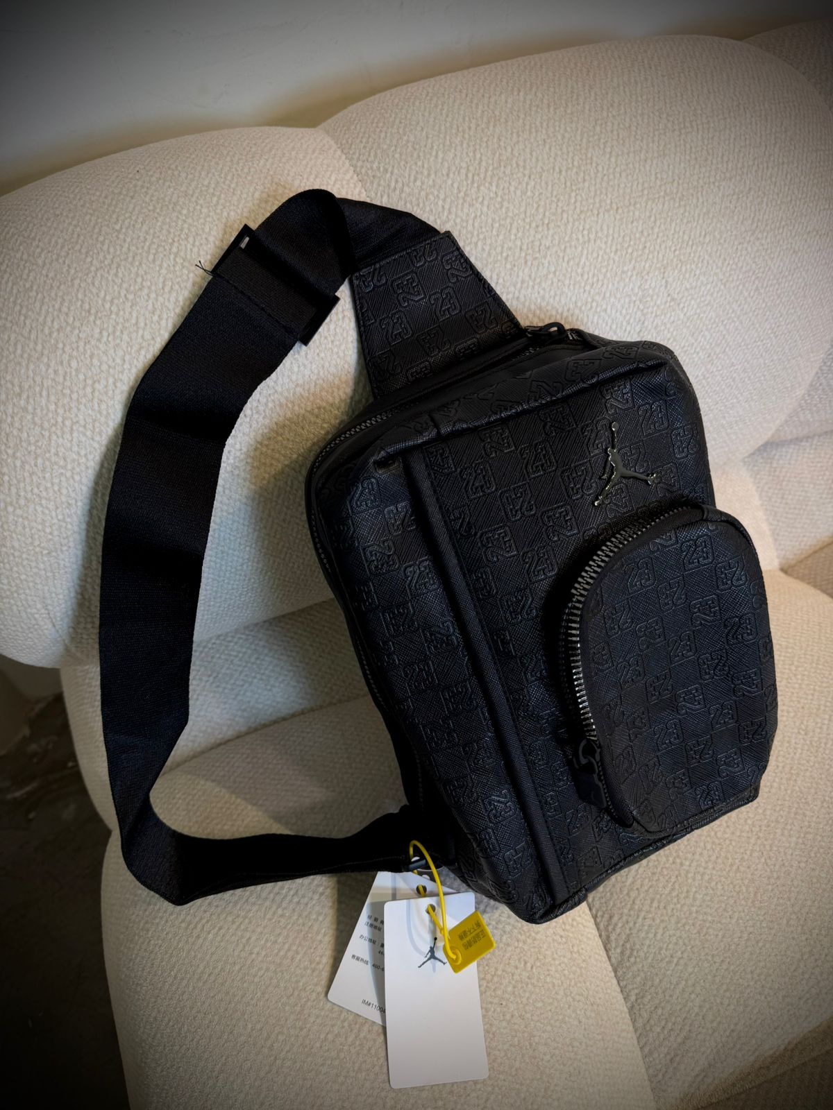 SLING BAG JORDAN