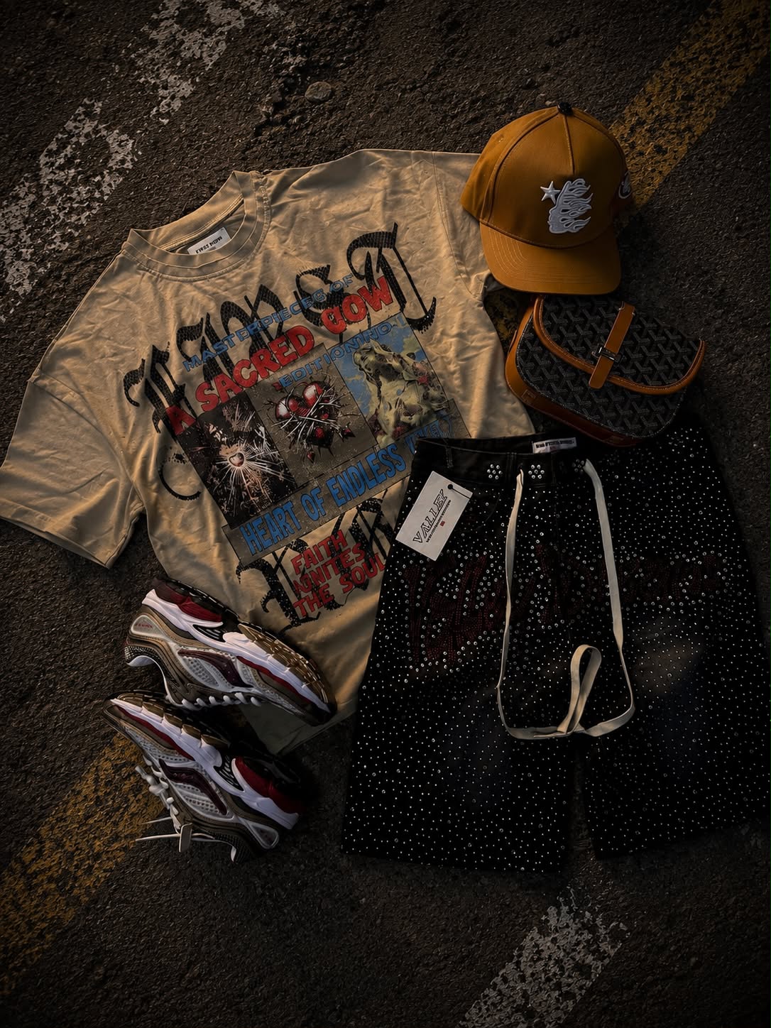 OUTFITS