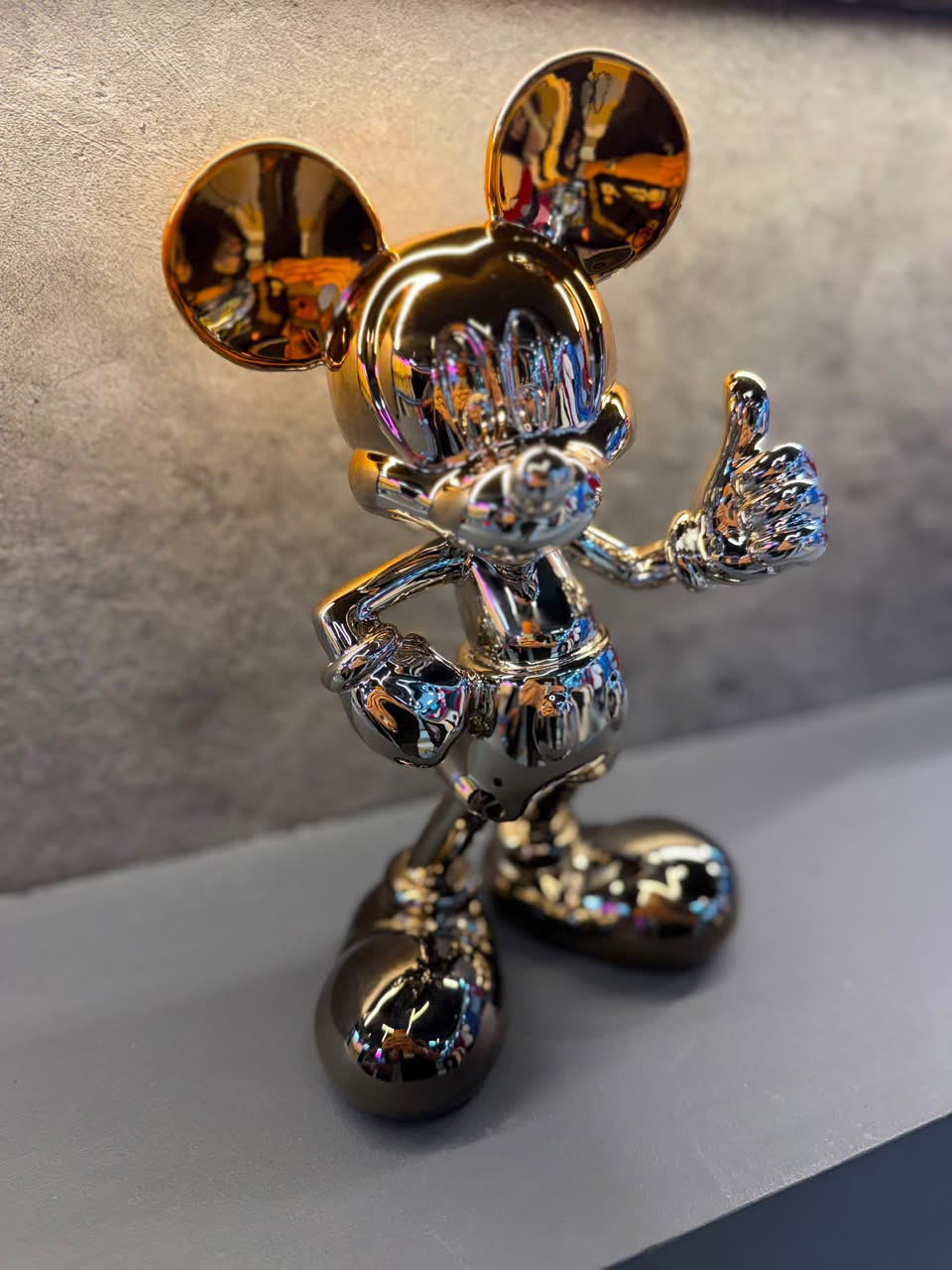 ESCULTURA MICKY